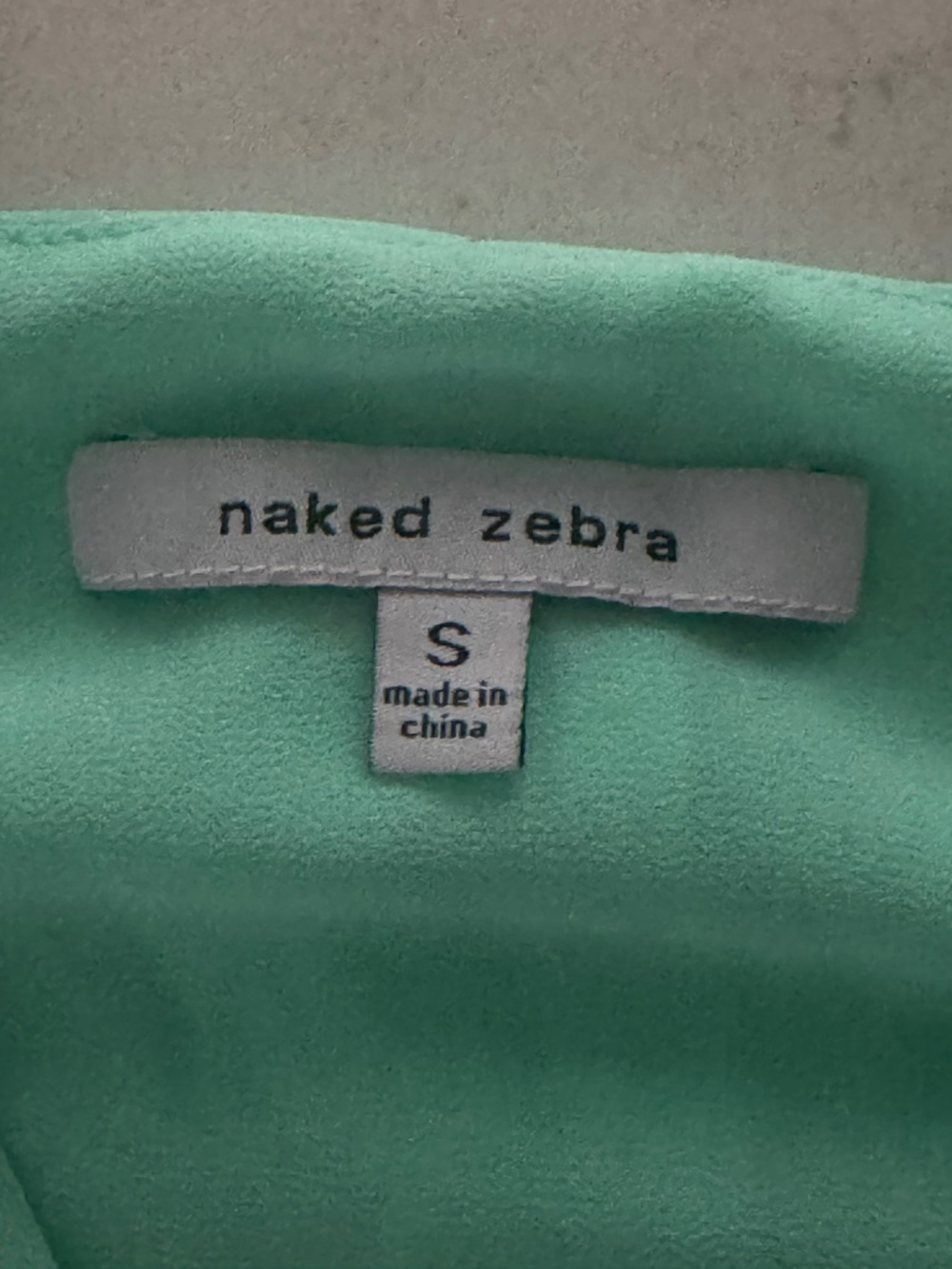 Naked Zebra Mint Green V neck Cami Top Size Small - Picture 8 of 9